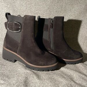 Blondo Dahlia Waterproof Leather. NWT